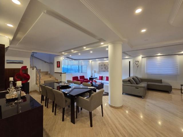 Apartamento en venta en Lomas del Sol, Caracas