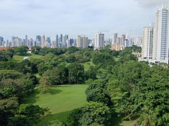 Venta de apartamento en parque omar ph terrazas