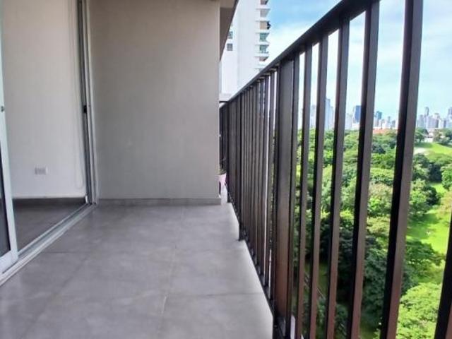 Venta de apartamento en parque omar ph terrazas