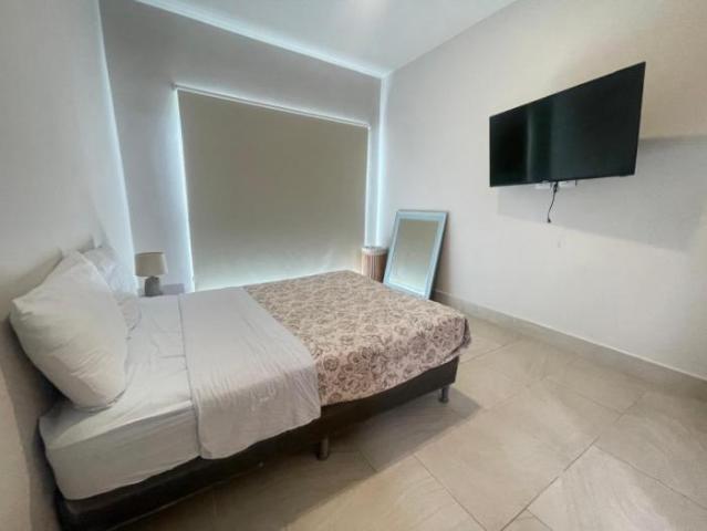 Venta de apartamento en playa escondida