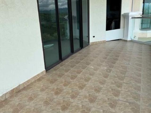 Venta de apartamento en san carlos