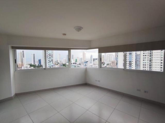 Venta de apartamento en san francisco, cerca del parque omar