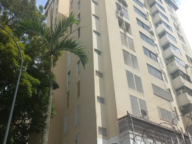 Apartamento en venta en La Urbina, Trujillo