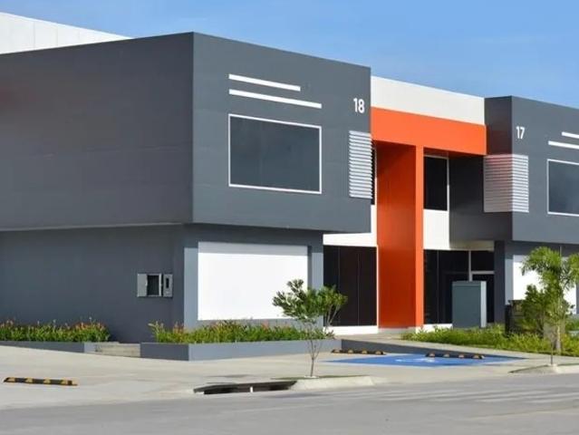 Local Comercial venta en 24 de Diciembre, Distrito de Panamá