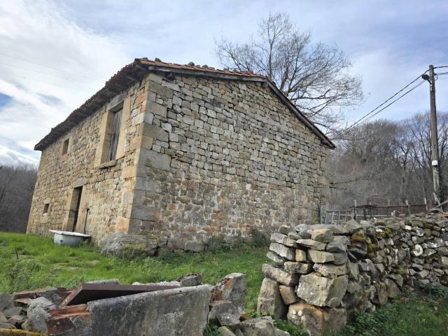 Casa en venta en Luena, Cantabria