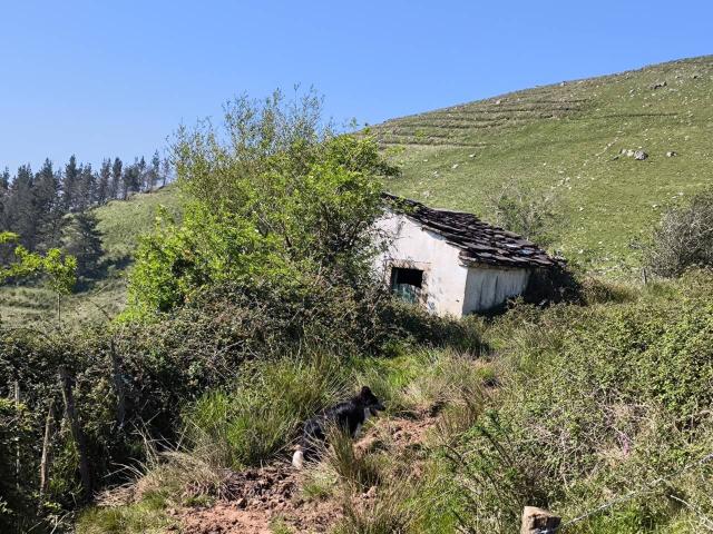 Casa en venta en La Abadilla, Santa María De Cayón
