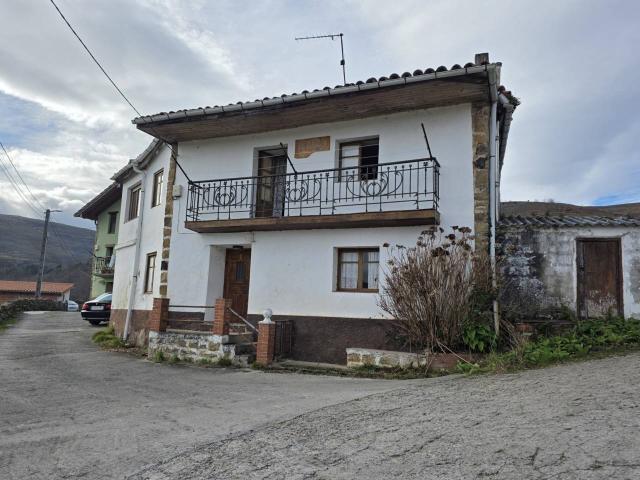 Casa en venta en Luena, Cantabria