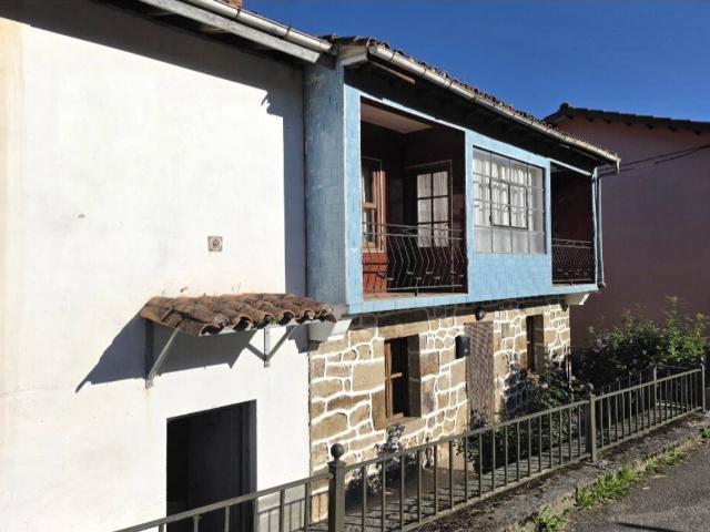 Casa en venta en La Molina, Puente Viesgo