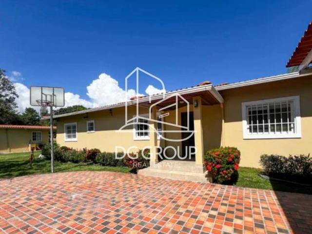 Venta de Casa amoblada en San Carlos