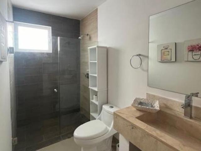 Venta de Casa Barata en Col. Bugambilias. Monclova