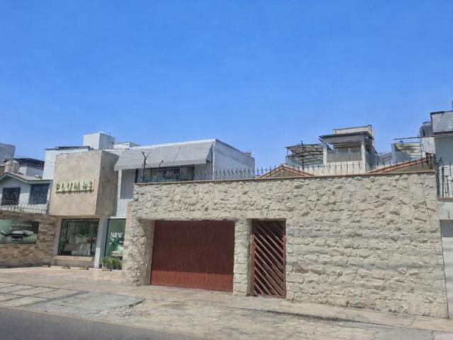 Local Comercial venta en Santiago De Surco, Lima Metropolitana
