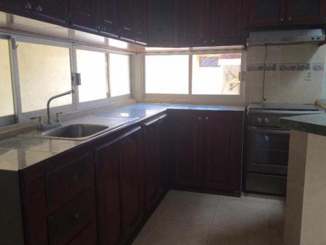 Venta de Casa con 5 habitaciones en Av. Cuauhtémoc, Col. Centro, Coatzacoalcos, Ver