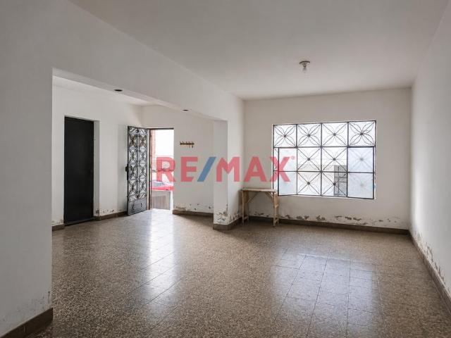 Casa venta en Collique, Comas