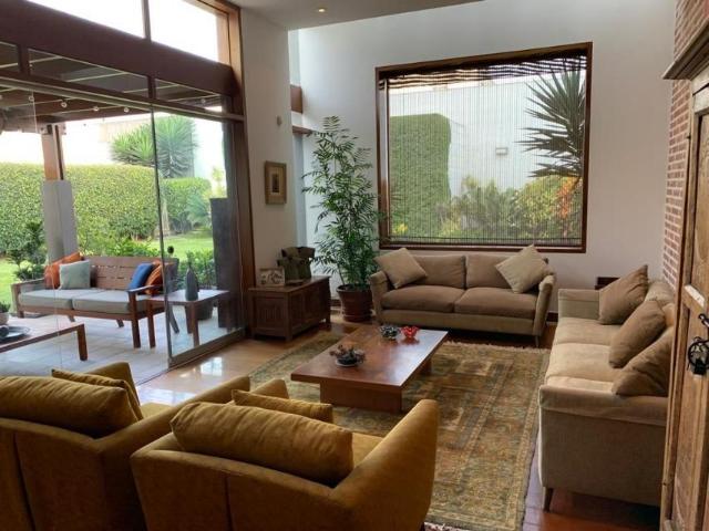 Casa venta en Santiago De Surco, Lima Metropolitana