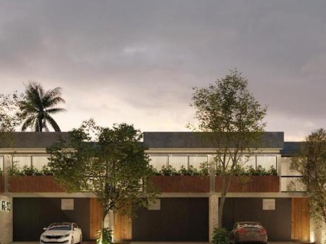 Venta de Casa de 3 Recámaras con piscina en Fracc Las Américas