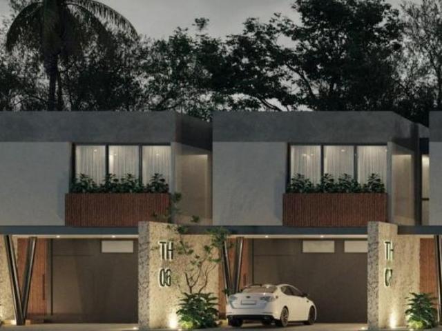 Venta de Casa de 3 Recámaras con piscina en Fracc Las Américas