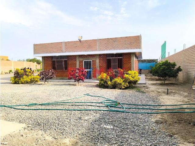 Casa venta en El Carmen, Ica