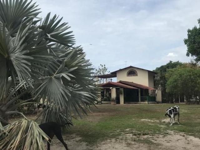 VENTA DE CASA DE PLAYA EN PIEDRAS GORDAS