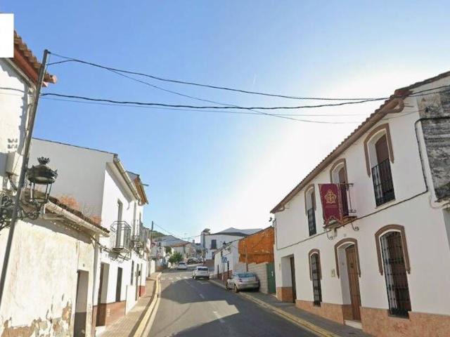 Casa en venta en Almadén De La Plata, Andalucía