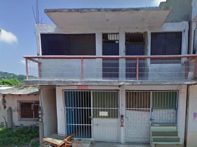VENTA DE CASA EN ANTONIA NAVA CENTRO ZIHUATANEJO