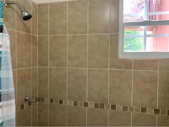 Venta de casa en arboledas, los castaños, la chorrera