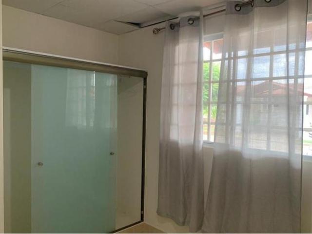 Venta de casa en arboledas, los castaños, la chorrera