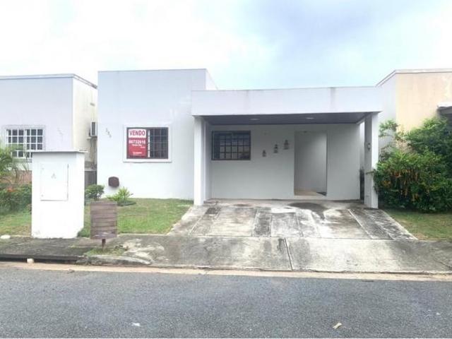 Venta de casa en arboledas, los olivos, la chorrera