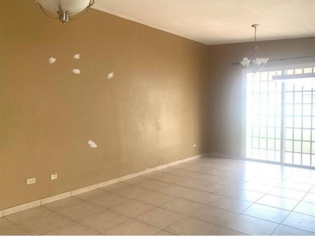 Venta de casa en arboledas, los olivos, la chorrera