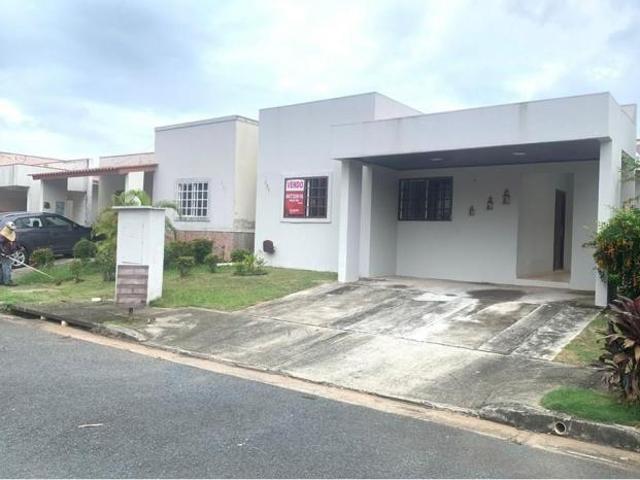 Venta de casa en arboledas, los olivos, la chorrera