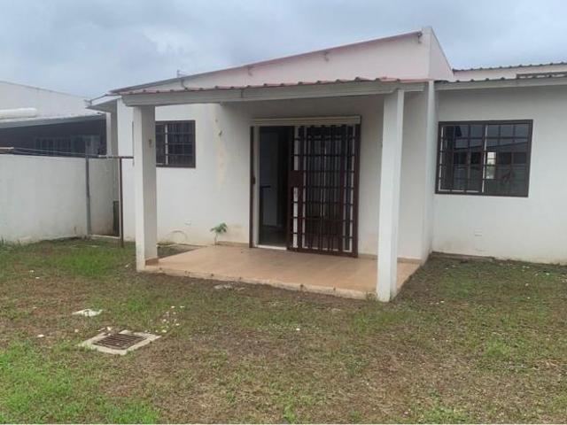 Venta de casa en arboledas, los olivos, la chorrera