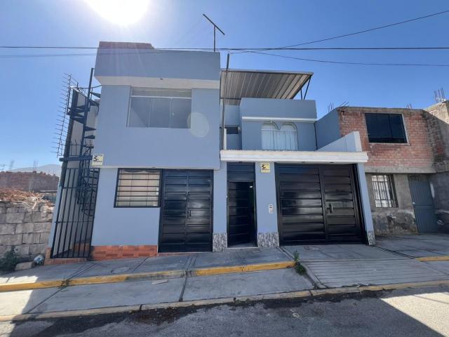 Casa venta en Cerro Colorado, Arequipa