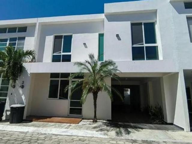 VENTA DE CASA EN CAMPECHE COL CIUDAD DEL CARMEN