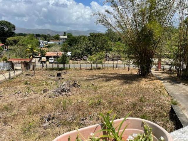 Venta de casa en Chepo Loma del Rio