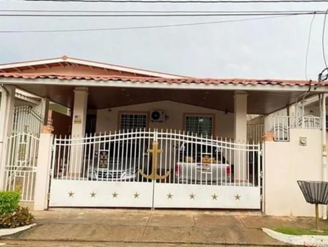 Casa venta en Barrio Colón, Colón