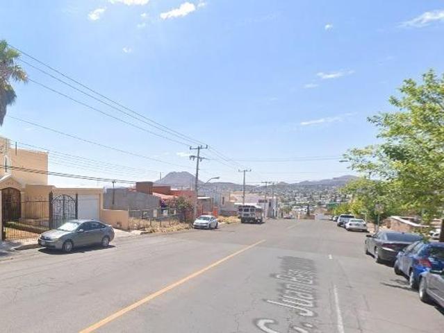 VENTA DE CASA EN COLONIA LA CAÑADA CHIHUAHUA CHIHUAHUA