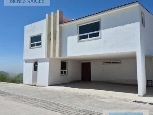 VENTA DE CASA EN CONDOMINIO EN VILLAS EL DURAZNO, METEPEC