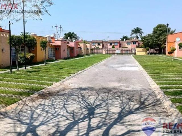 Venta de casa en condominio, Tetecalita, Zapata, Morelos…Clave 5489