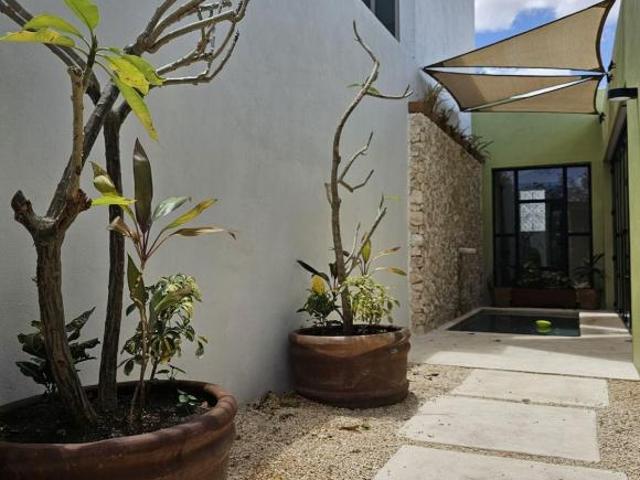 Venta de Casa en Conkal de un piso