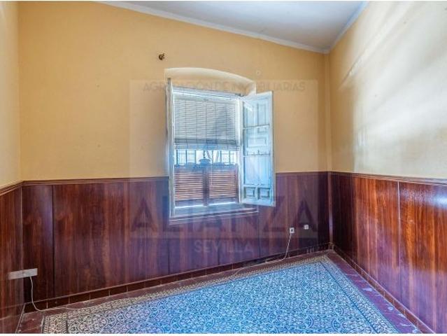 Casa en venta en Camas, Andalucía