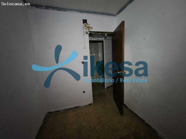 Casa en venta en Cerros de Medina, Guadix