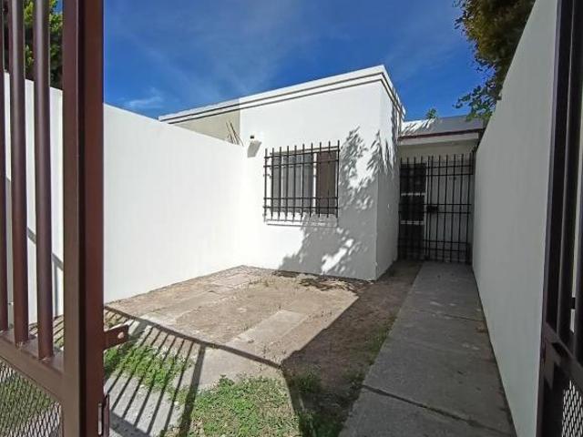 Casa en venta en La Joya de Santiago Mextla, Los Encinos