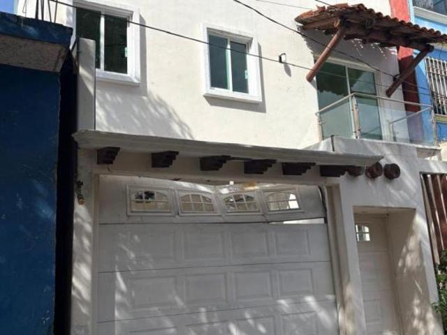 Casa en venta en Zihuatanejo de Azueta, Guerrero