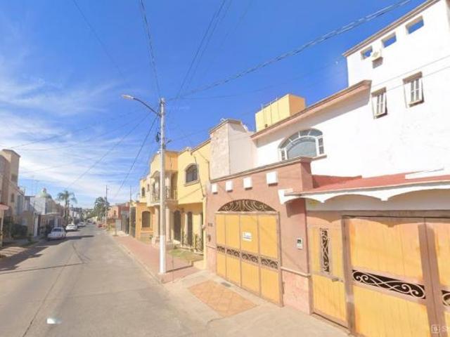 Casa en venta en Tepatitlán De Morelos, Jalisco