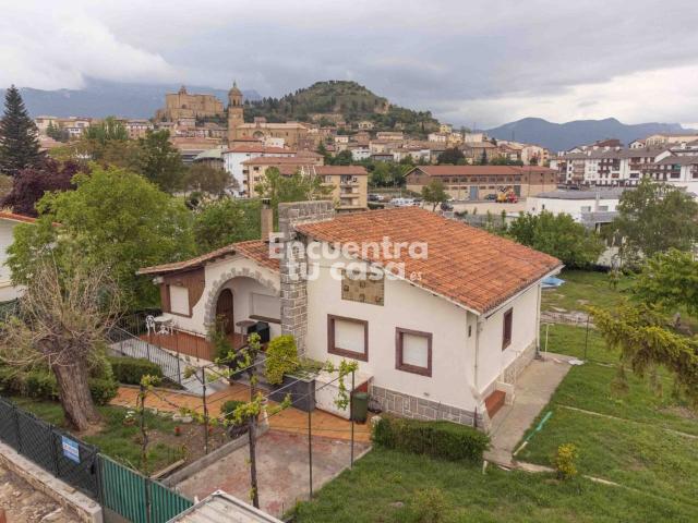 Casa en venta en Bastida, Canogal