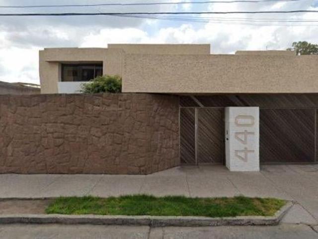VENTA DE CASA EN LAS AGUILAS, SAN LUIS POTOSI