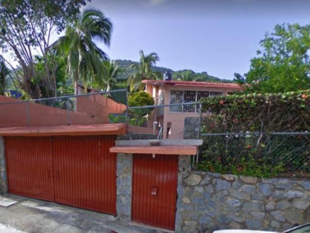 Casa en venta en Zihuatanejo de Azueta, Guerrero