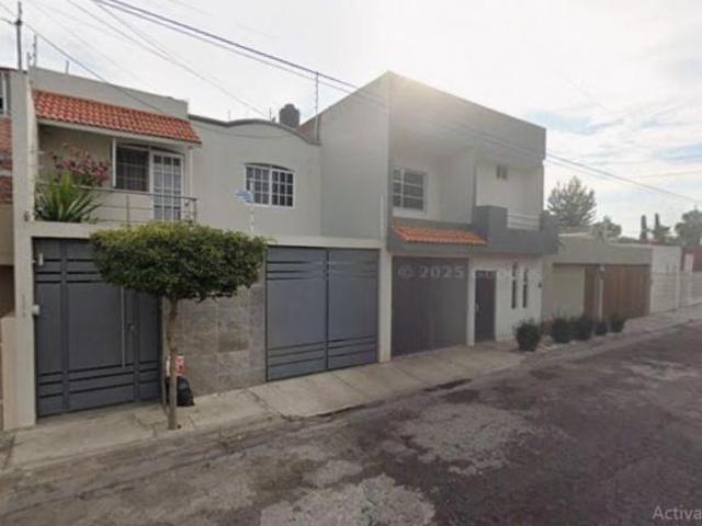 VENTA DE CASA EN LAS FUENTES ZAMORA DE HIDALGO MICHOACAN