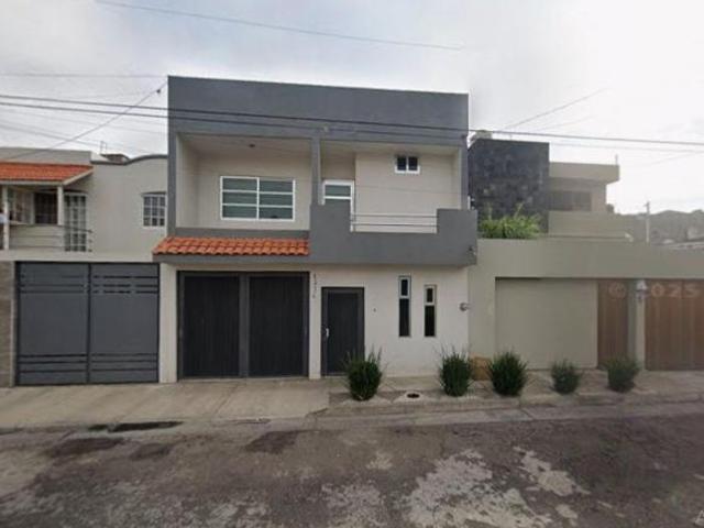 VENTA DE CASA EN LAS FUENTES ZAMORA DE HIDALGO MICHOACAN
