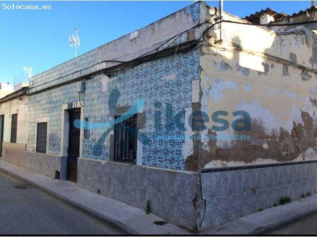 Casa en venta en Linares, Andalucía