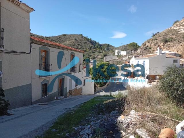 Casa en venta en Lubrín, Almería